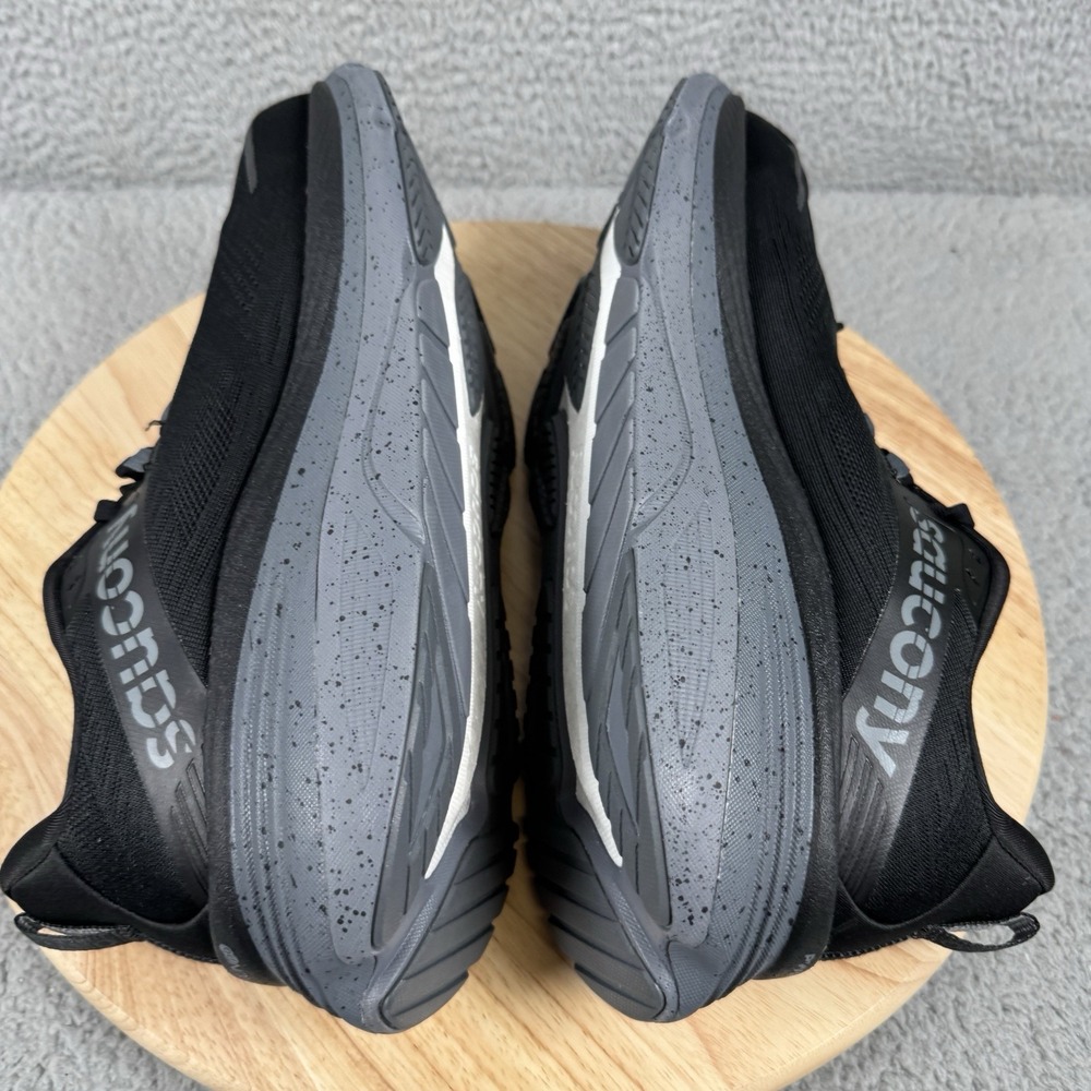 Saucony Hurricane 24 Mens Size 11 Black Shadow Road Running Shoes S20933-101 - Picture 6 of 12